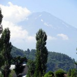 合宿所から臨む富士山